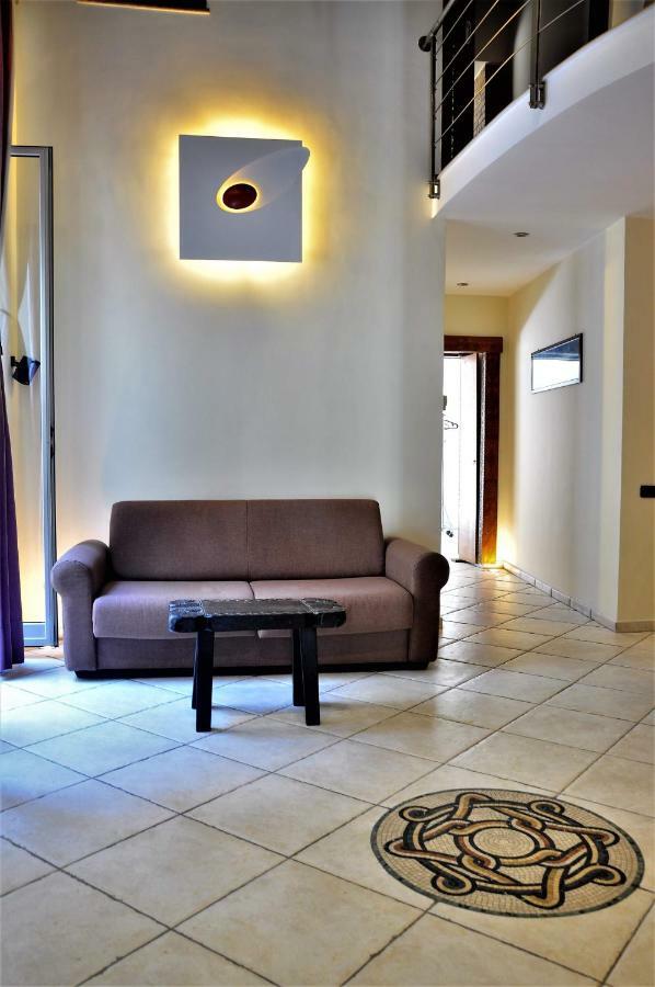 Suite Monticelli Неаполь Экстерьер фото