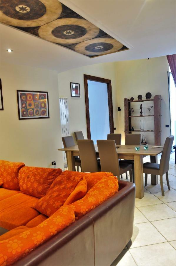 Suite Monticelli Неаполь Экстерьер фото